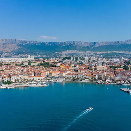 Апартаменты Splitska Kala *