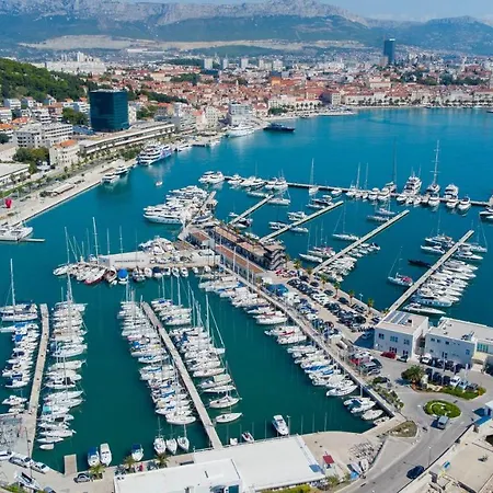 Splitska Kala * Сплит